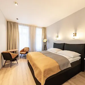 Hotel Abri